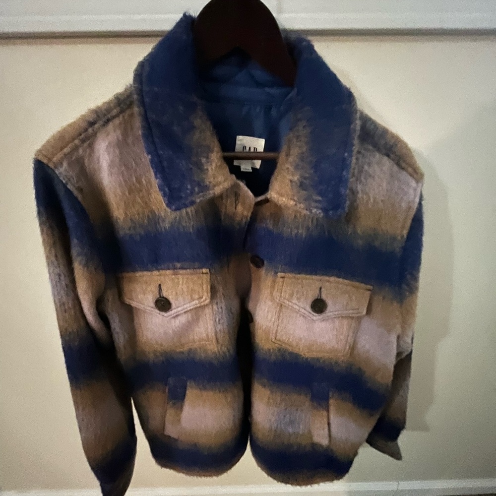 Women’s Gap Button Down Jacket! - image 1
